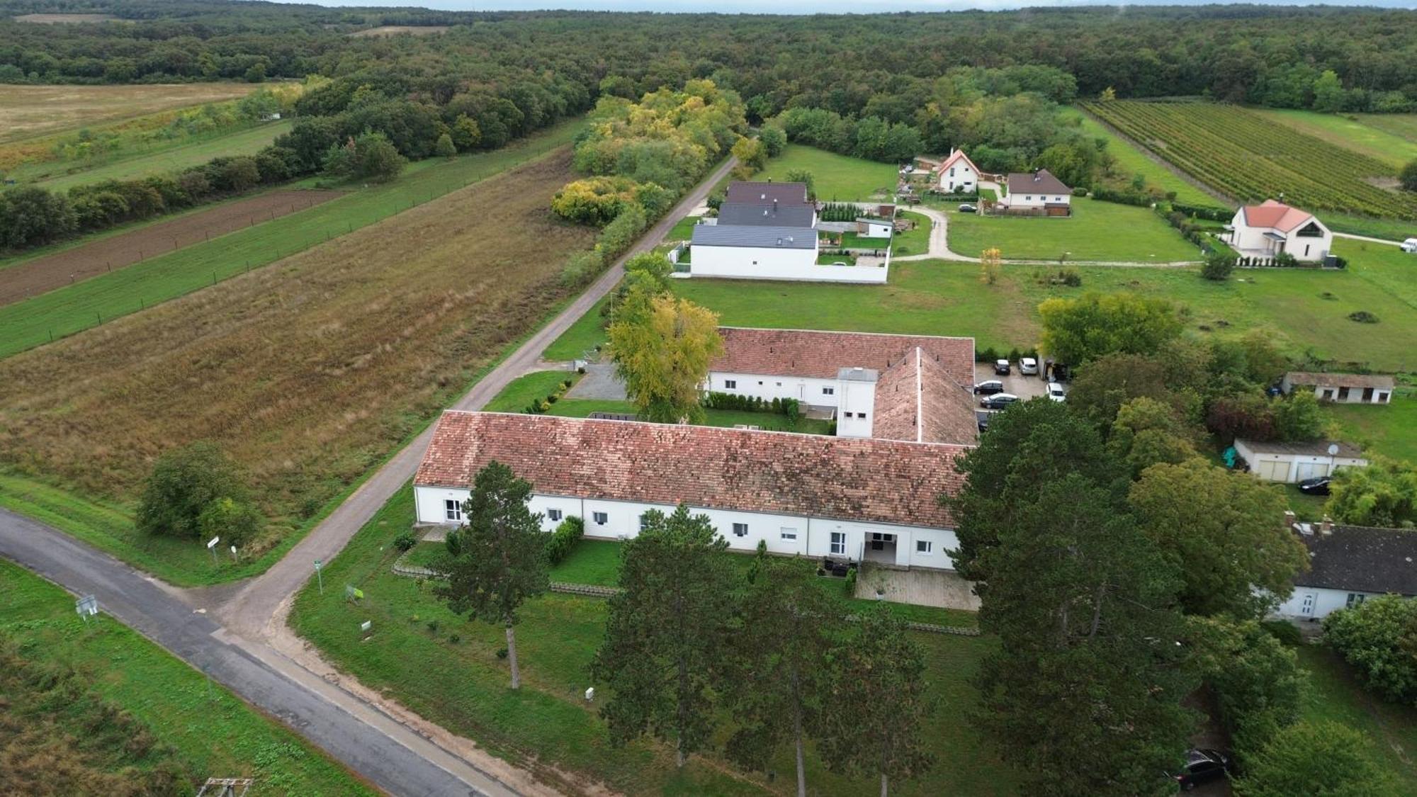 Harol Home & Bike Fertőrákos Eksteriør bilde